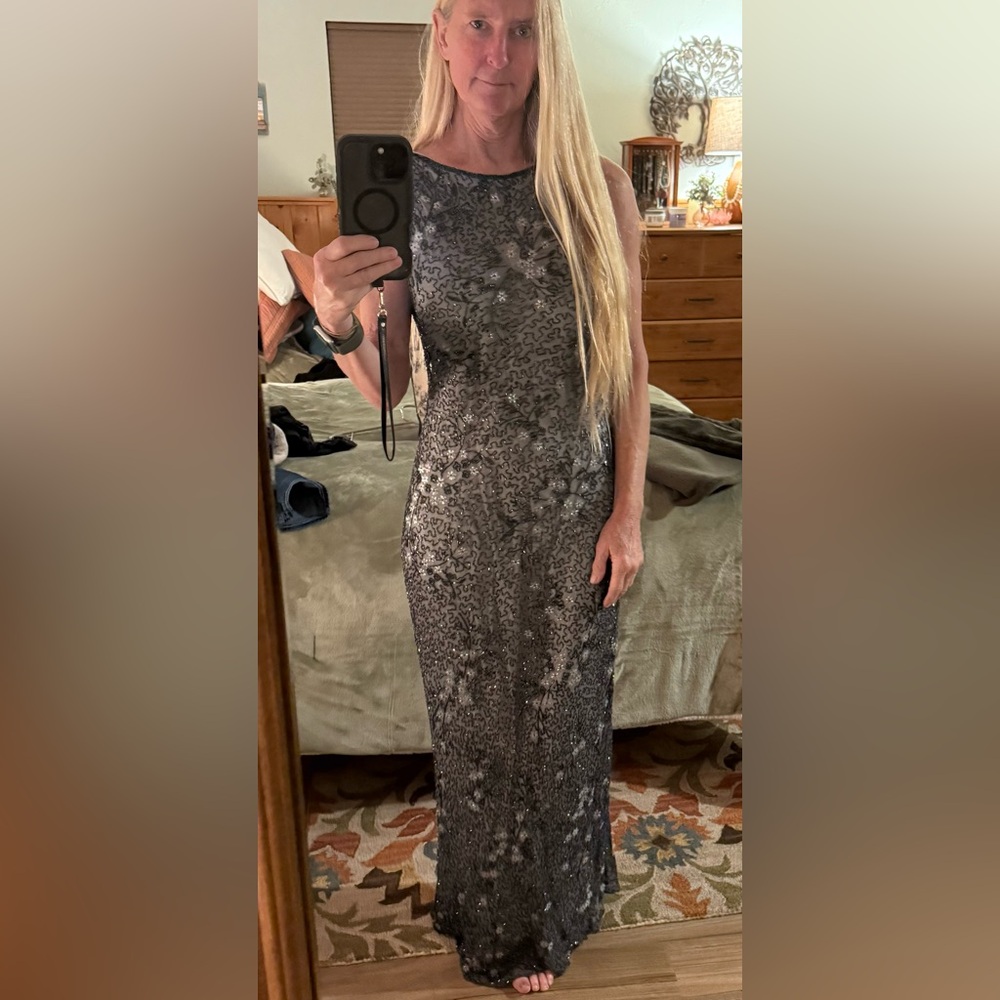 Elegant Stenay Vintage Sleeveless Bead and Sequin Maxi Dress